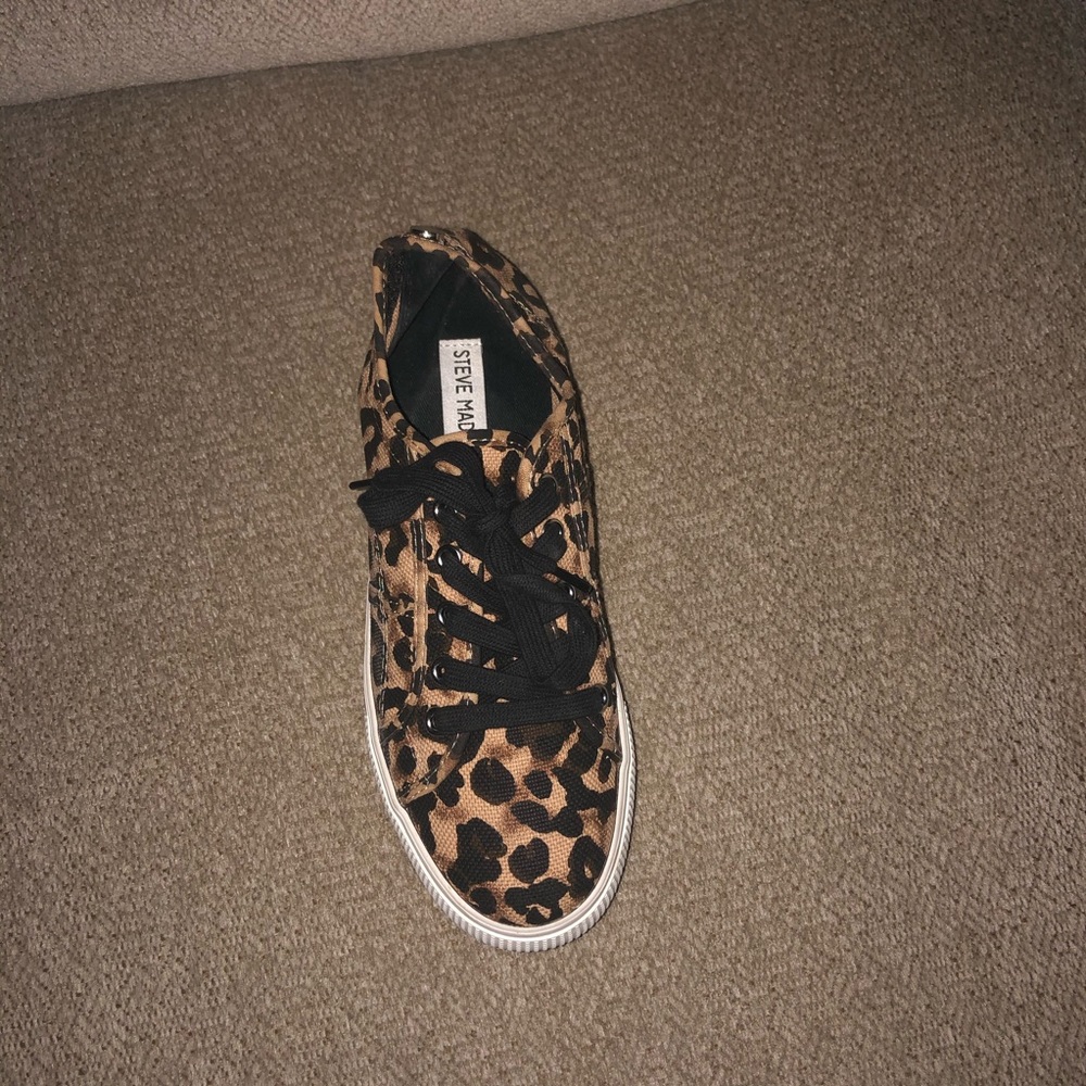 Steve Madden Leopard Sneakers